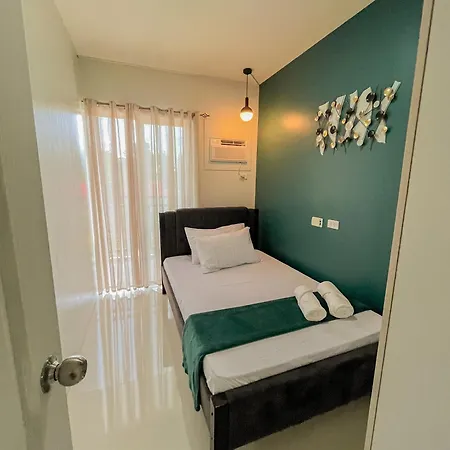 2 Bedroom And Studio Apartments With Private Pool And Gym In Vista Manors Verdant Puerto Princesa Exterior photo