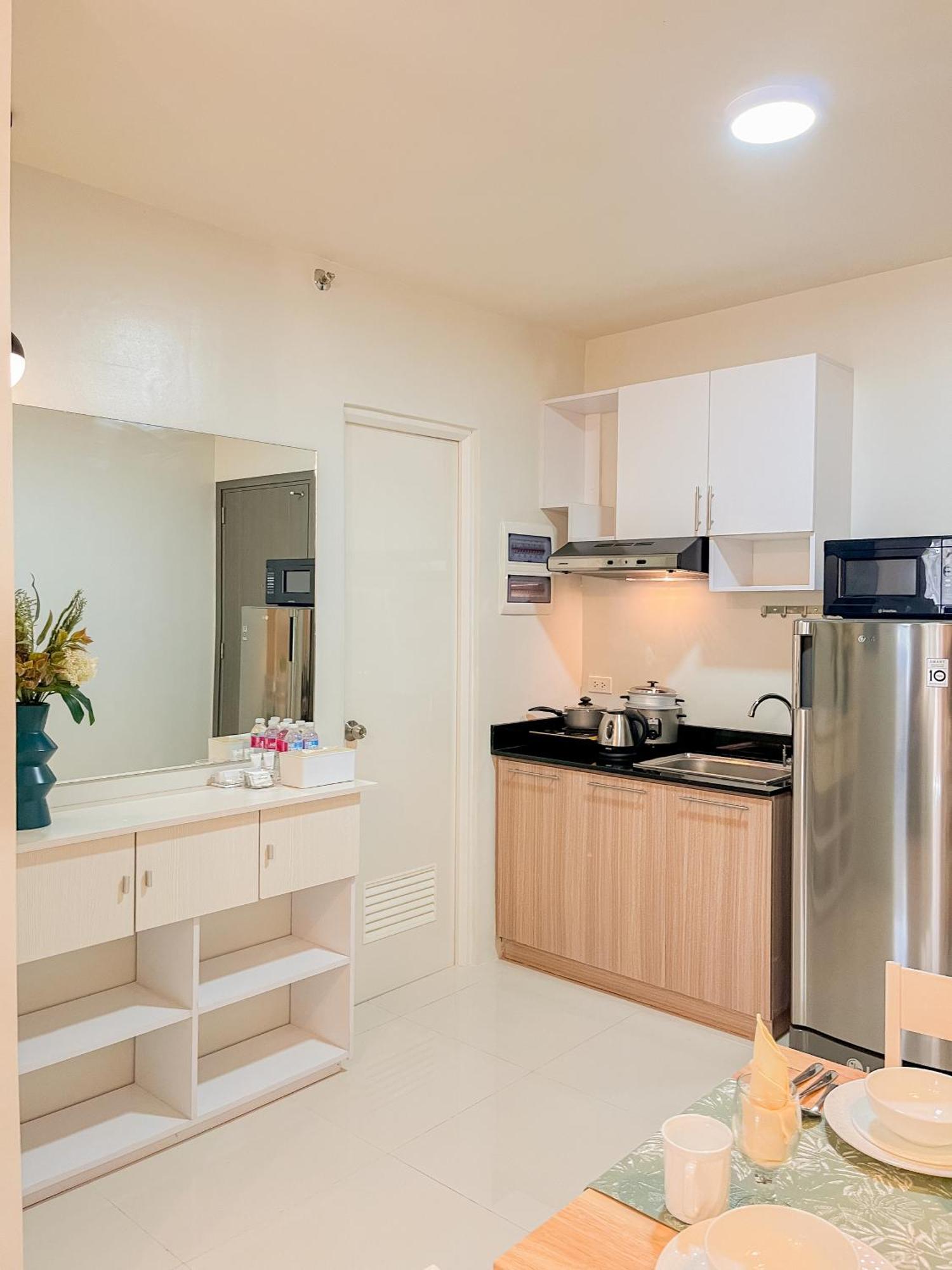 2 Bedroom And With Private Pool And Gym In Vista Manors Verdant