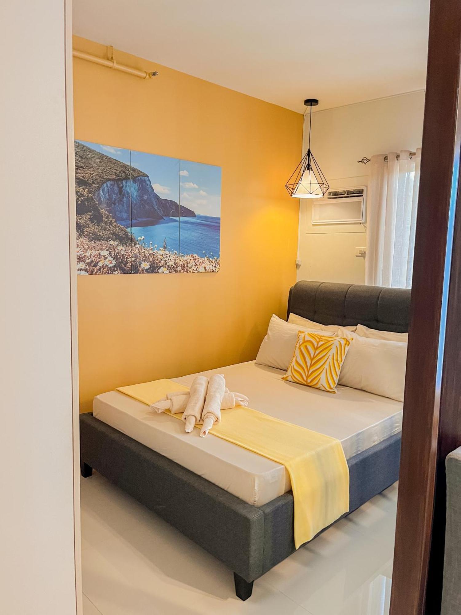 2 Bedroom And With Private Pool And Gym In Vista Manors Verdant Apartment Puerto Princesa