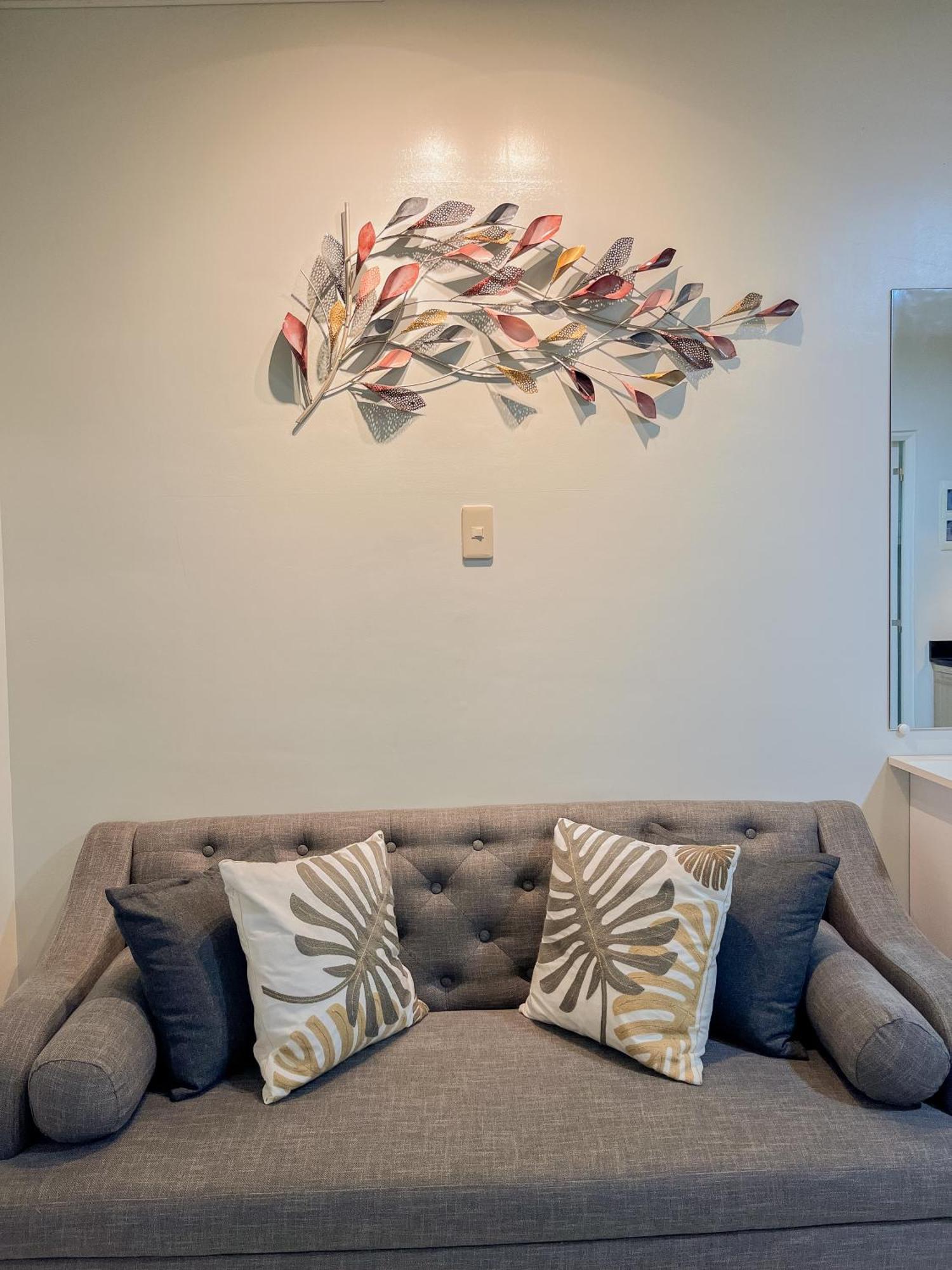 2 Bedroom And With Private Pool And Gym In Vista Manors Verdant *