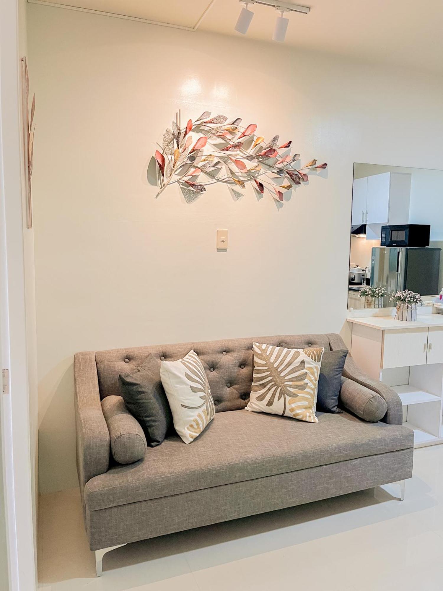 2 Bedroom And With Private Pool And Gym In Vista Manors Verdant * Puerto Princesa