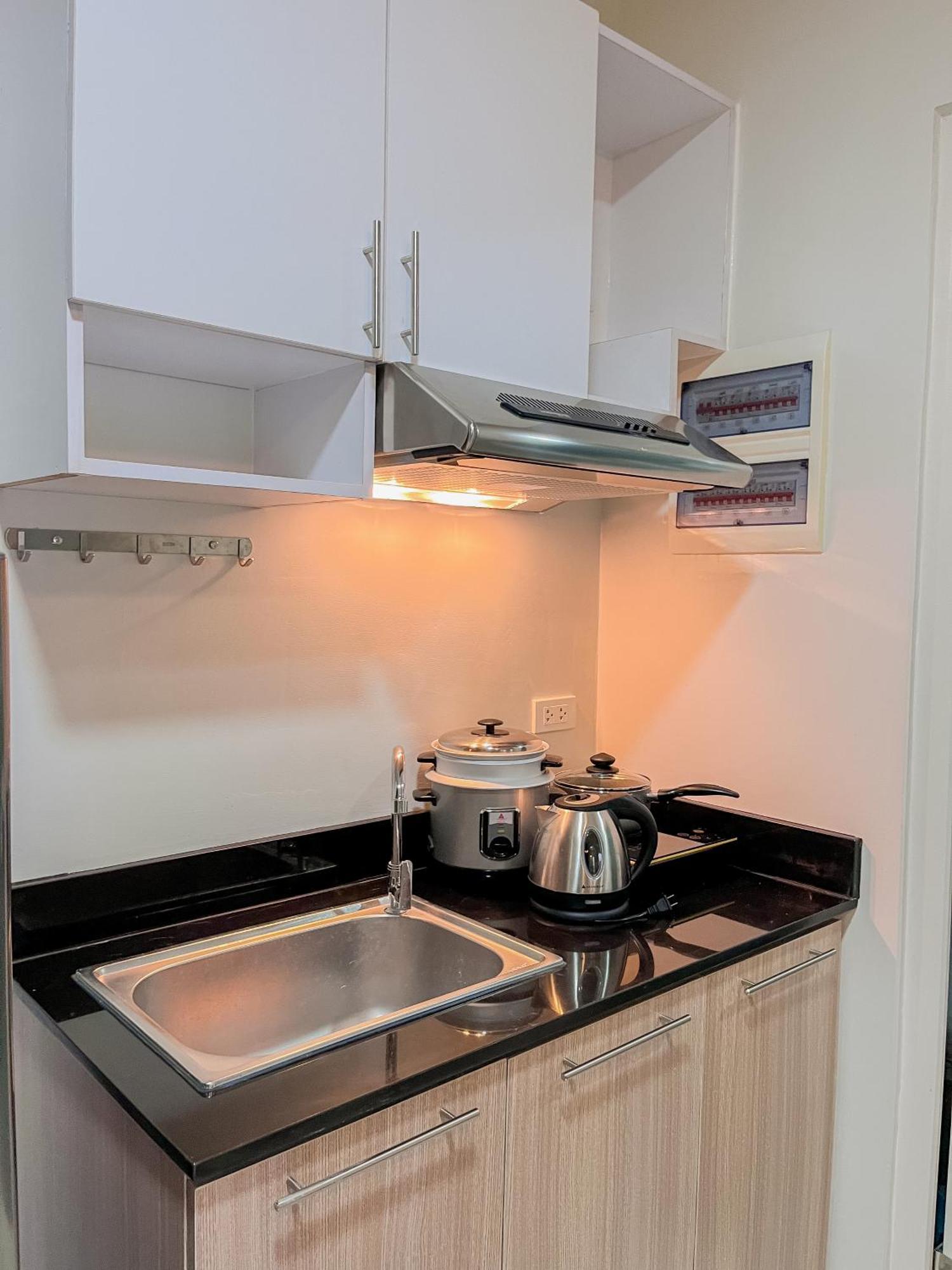 2 Bedroom And With Private Pool And Gym In Vista Manors Verdant