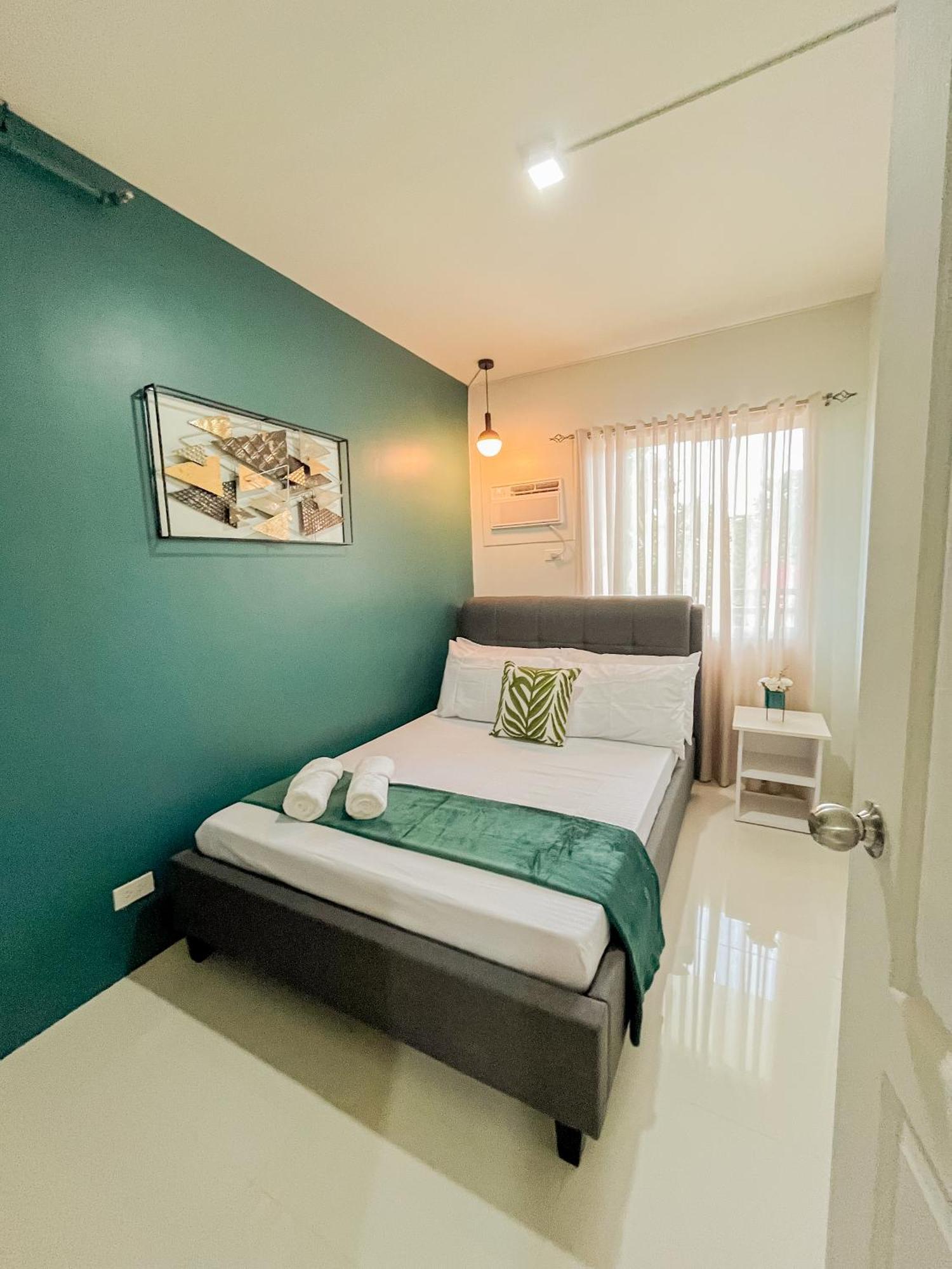 2 Bedroom And With Private Pool And Gym In Vista Manors Verdant Puerto Princesa